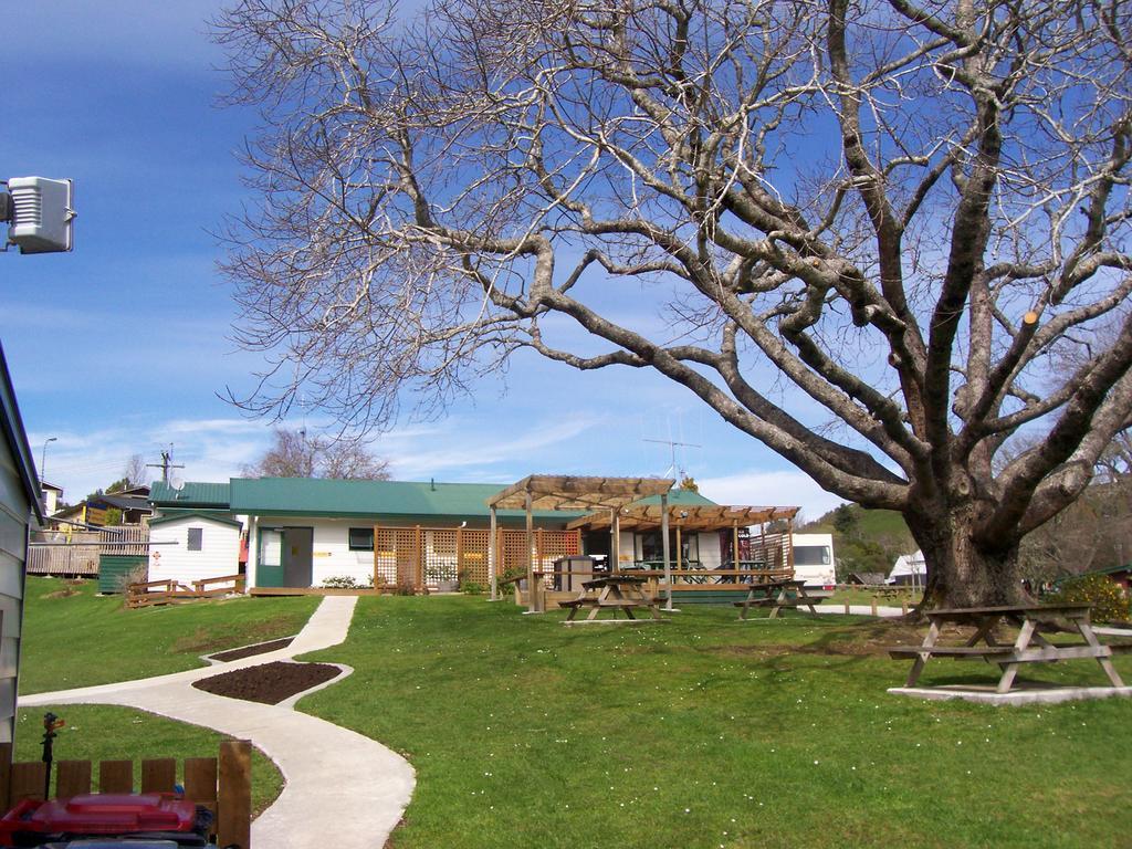 Waitomo Top 10 Holiday Park Пещеры Вайтомо Экстерьер фото